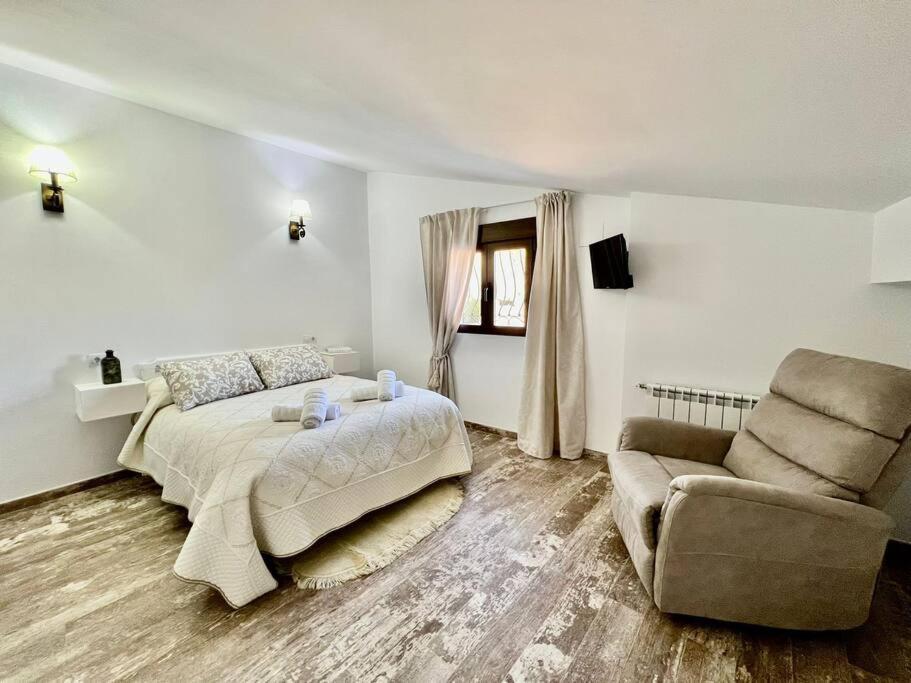 Casa Rural Alfavila Castillo de Locubín Екстериор снимка