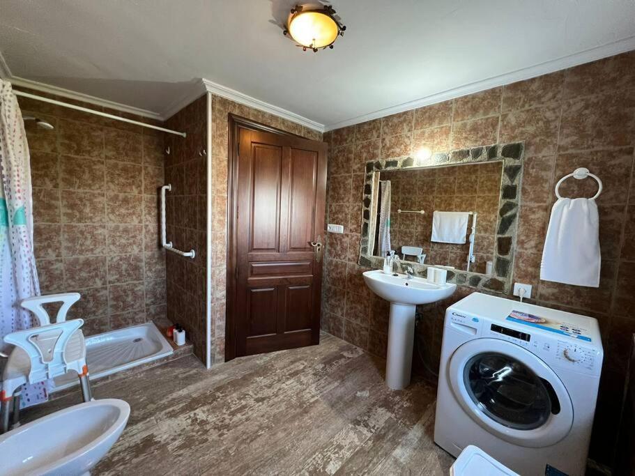 Casa Rural Alfavila Castillo de Locubín Екстериор снимка